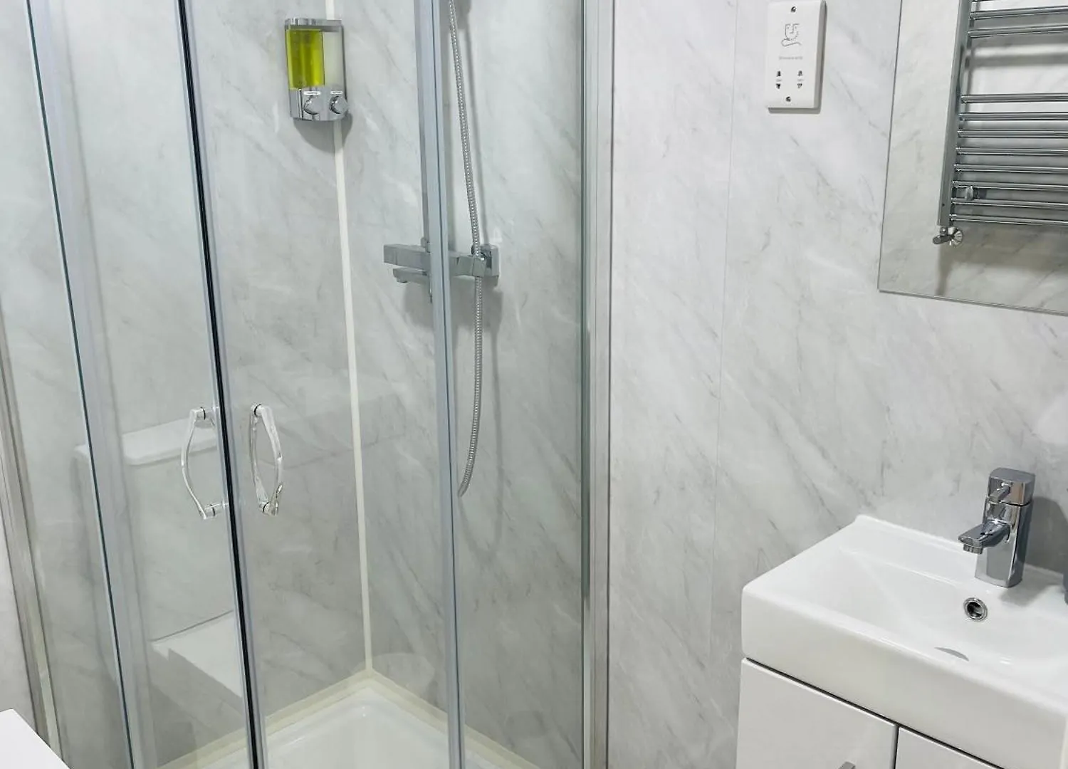 Riverside Premium Double Room E14 London 0*,  United Kingdom
