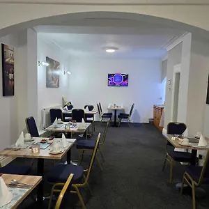 https://sunnydale-hotel-guest-house.hotelsin-chester.com